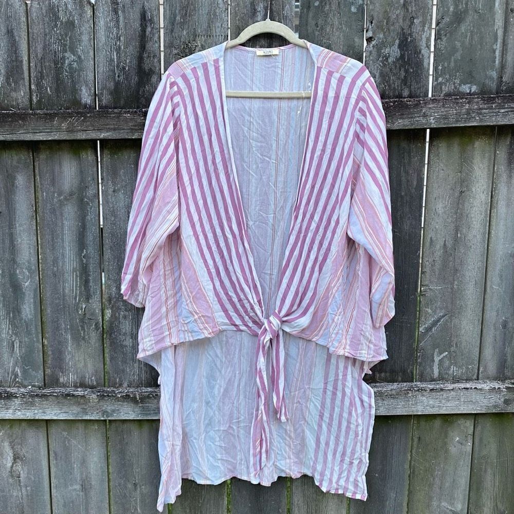 Kori America Tied Front Pastel Striped Kimono Wrap | L‎
